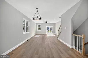 530 Grove St, Bridgeport, PA 19405 - Photo 2