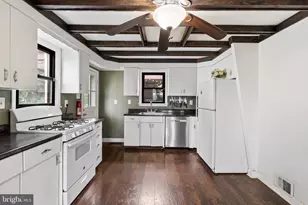 559 Belmont St, Pottstown, PA 19464 - Photo 2