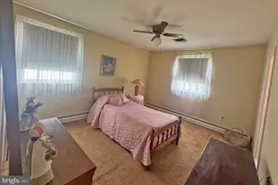 459 Edgewood Dr, Ambler, PA 19002 - Photo 32