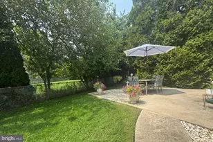 459 Edgewood Dr, Ambler, PA 19002 - Photo 42