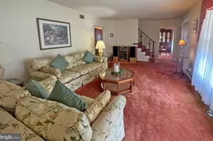 459 Edgewood Dr, Ambler, PA 19002 - Photo 4