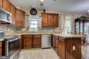 1000 DeKalb St, Norristown, PA 19401 - Photo 30