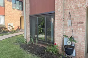 805 Stonybrook, Norristown, PA 19403 - Photo 2