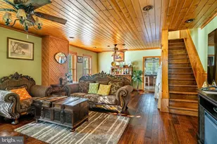 126 Pine Ford Rd, Pottstown, PA 19464 - Photo 2