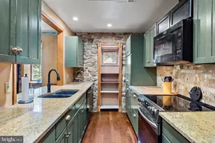 18 Pheasant Rd, Norristown, PA 19403 - Photo 34