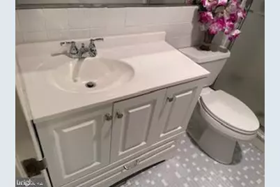 1001 City Avenue #E-726, Wynnewood, PA 19096 - Photo 14