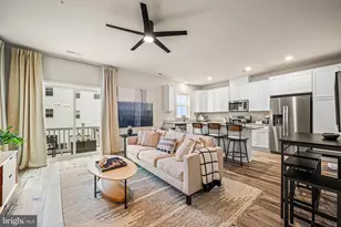 13 Ford St, Bridgeport, PA 19405 - Photo 8