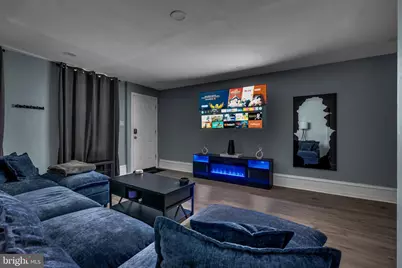 905 W Marshall Street, Norristown, PA 19401 - Photo 40