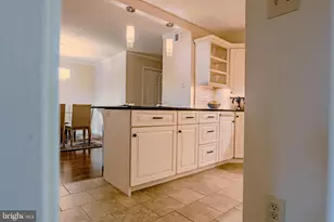 10211 Valley Forge Cir, King of Prussia, PA 19406 - Photo 10