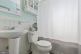 102 Earl Ln, Hatboro, PA 19040 - Photo 18