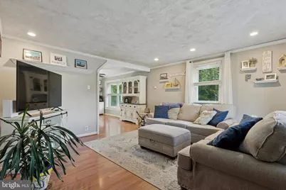 102 Earl Lane, Hatboro, PA 19040 - Photo 4