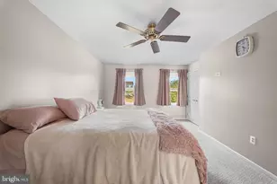 2126 Deer Ridge Dr, Pottstown, PA 19464 - Photo 16