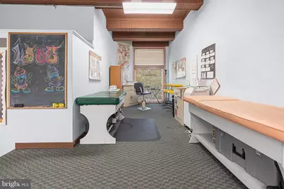 215 W Main Street, Lansdale, PA 19446 - Photo 18