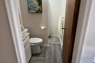 3193 N Charlotte St, Gilbertsville, PA 19525 - Photo 2