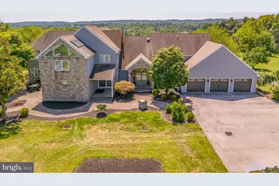 2100 Fox Hollow Lane, East Greenville, PA 18041 - Photo 2