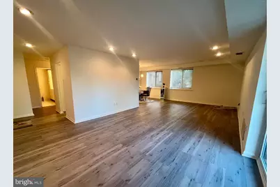 1637 Oakwood Drive #UNIT S-113, Penn Valley, PA 19072 - Photo 6