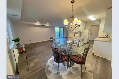 1637 Oakwood Drive #UNIT S-113, Penn Valley, PA 19072 - Photo 8