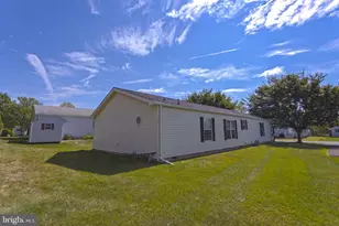 609 Village Way, Royersford, PA 19468 - Photo 10