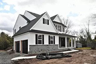 638 Gilbertsville Rd, Gilbertsville, PA 19525 - Photo 2