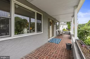 471 5th St, Phoenixville, PA 19460 - Photo 6