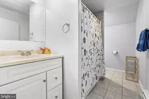 471 5th St, Phoenixville, PA 19460 - Photo 34