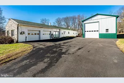 566 Egypt Road, Phoenixville, PA 19460 - Photo 2