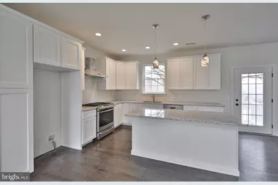 442 E 9th Avenue, Conshohocken, PA 19428 - Photo 10