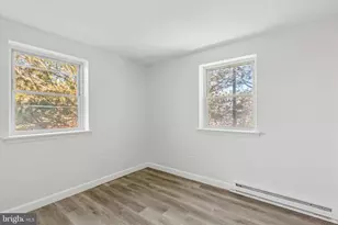 329 Buttonwood St, Norristown, PA 19401 - Photo 12