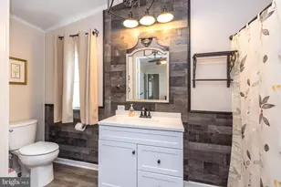 25 Chestnut Ct E, Harleysville, PA 19438 - Photo 18