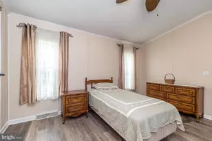 25 Chestnut Ct E, Harleysville, PA 19438 - Photo 22