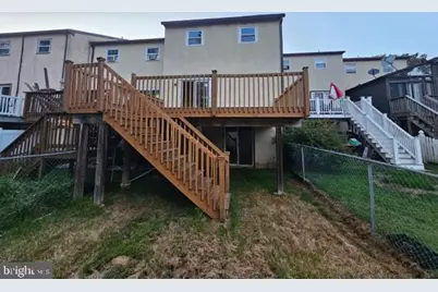 805 Sandra Lane, Norristown, PA 19403 - Photo 2