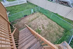 805 Sandra Ln, Norristown, PA 19403 - Photo 4