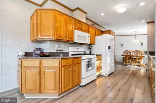 109 Hickory Dr, Hatfield, PA 19440 - Photo 12