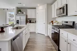 284 Haven Dr, Pottstown, PA 19464 - Photo 10