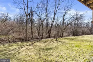 524 Oaktree Ct, Pottstown, PA 19464 - Photo 30