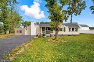 1565 E Philadelphia Ave, Gilbertsville, PA 19525 - Photo 1