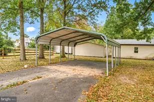 1565 E Philadelphia Ave, Gilbertsville, PA 19525 - Photo 16