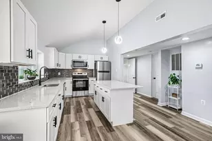 1565 E Philadelphia Ave, Gilbertsville, PA 19525 - Photo 4