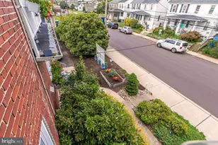 235 E 2nd St, Lansdale, PA 19446 - Photo 22