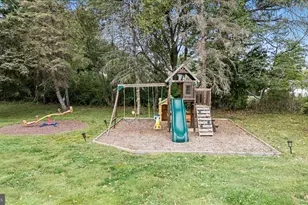 1653 Bridle Path Dr, Lansdale, PA 19446 - Photo 38