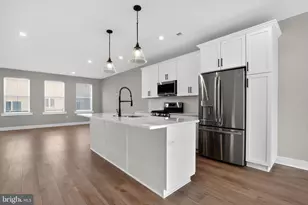 407 Sadie Ave, Lansdale, PA 19446 - Photo 8