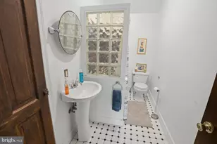 523 Bridge St, Mont Clare, PA 19453 - Photo 52