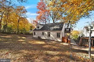 1135 Grovania Ave, Abington, PA 19001 - Photo 2