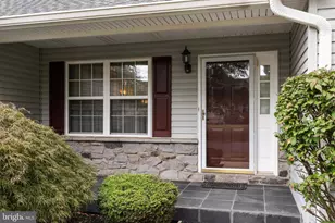 94 Presidential Dr, Royersford, PA 19468 - Photo 4