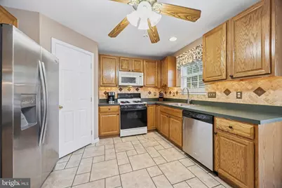 94 Presidential Drive, Royersford, PA 19468 - Photo 12