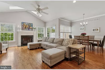 719 N Sumneytown Pike #4, Lansdale, PA 19446 - Photo 2