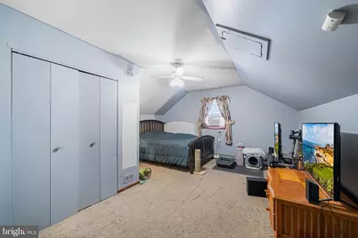 407 Holstein Street, Bridgeport, PA 19405 - Photo 32