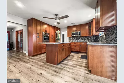 553 Saratoga Road, King of Prussia, PA 19406 - Photo 4