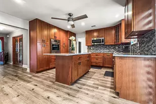 553 Saratoga Rd, King of Prussia, PA 19406 - Photo 4