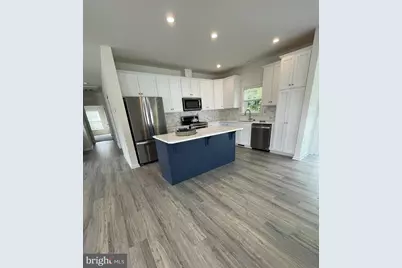 649 Blue Bell Springs Drive, Blue Bell, PA 19422 - Photo 2